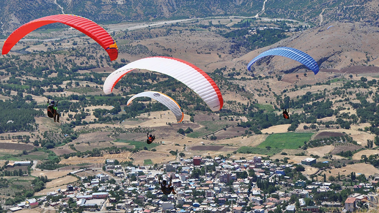 Adıyaman Yamaç Paraşütü Eğitimi