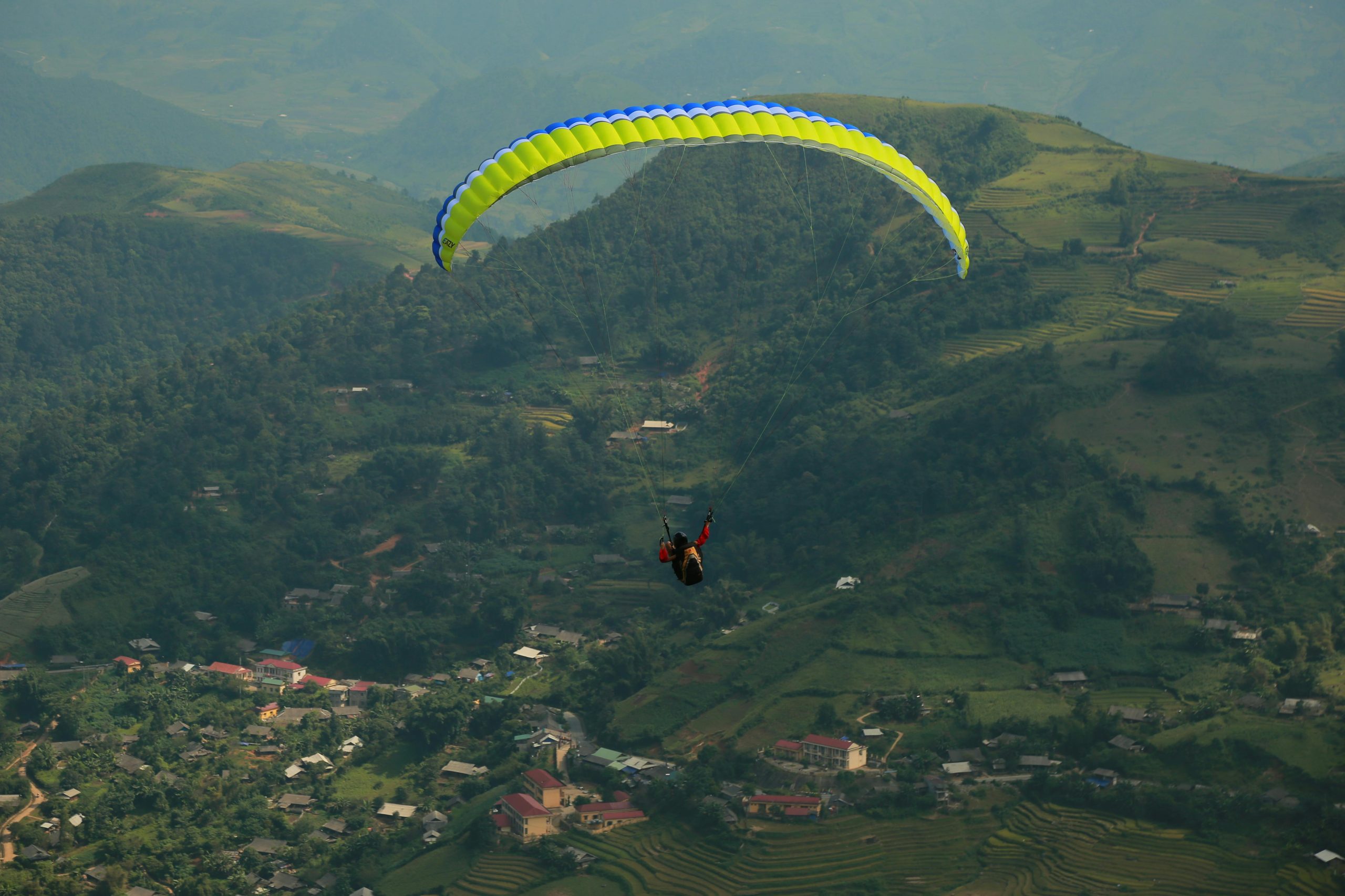 Bitlis Yamaç Paraşütü Eğitimi