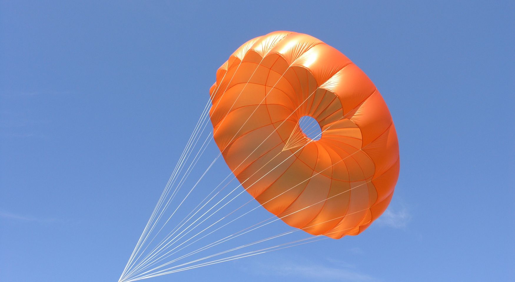 Yuvarlak (Round) Yedek Paraşüt